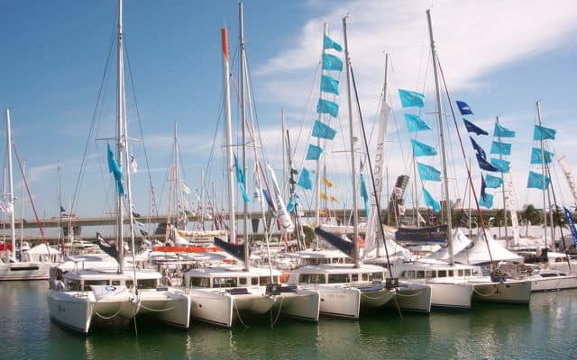 catamaran boat show