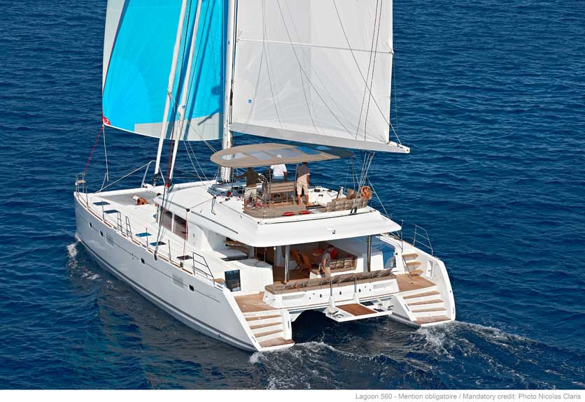 catamaran lagoon 56