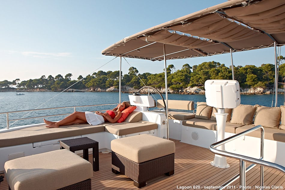 lagoon 620 sun deck | The Catamaran Gurus lagoon 620 sun deck