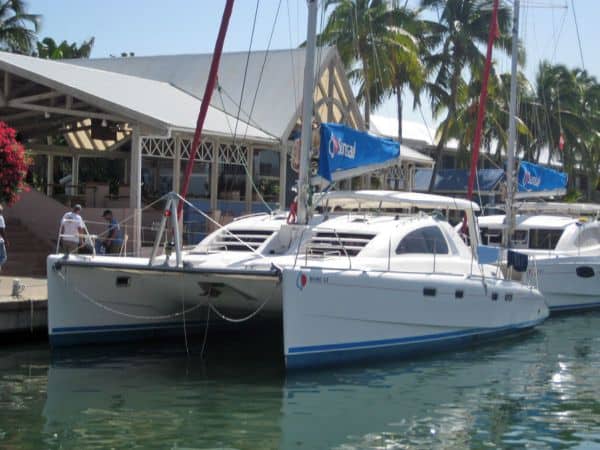 leopard 43 catamaran