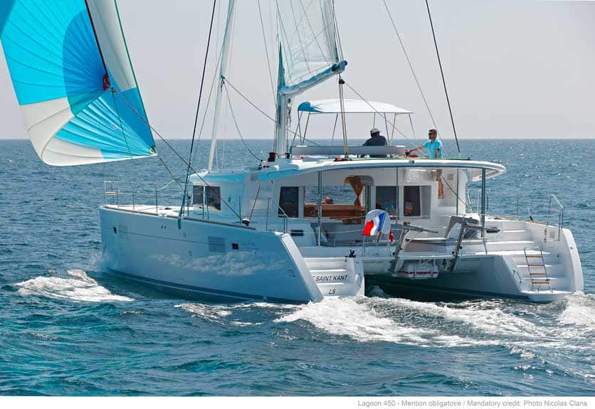 catamaran lagoon 450 savana