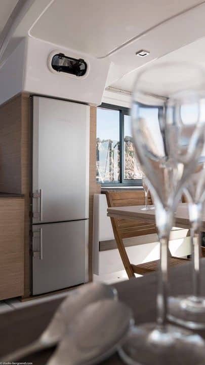 Bali40 fridge