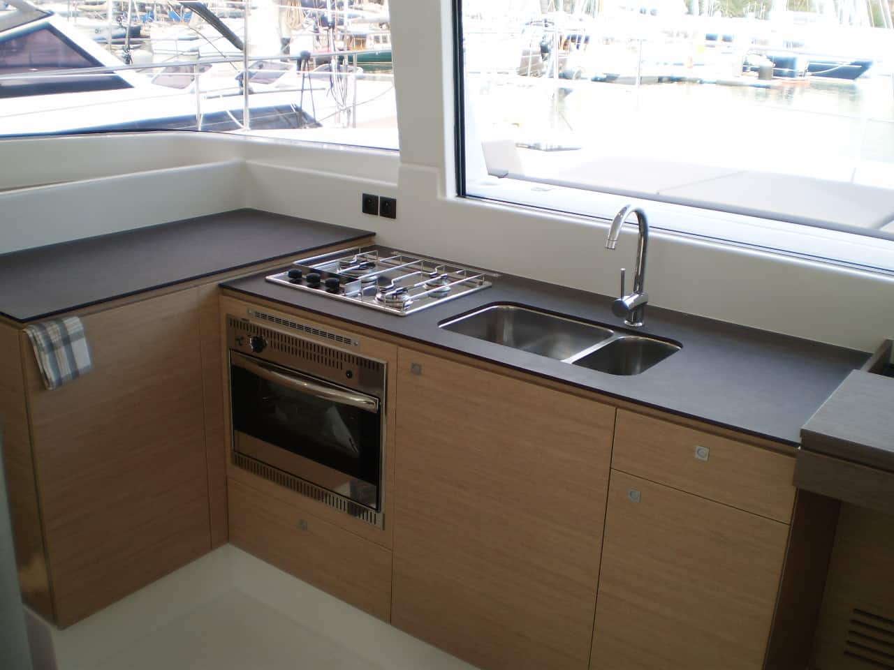 Bali40 galley