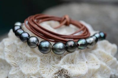 calypso sea mangareva lariat tahitian pearls