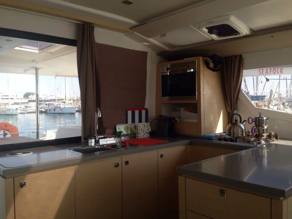 Helia 44 galley