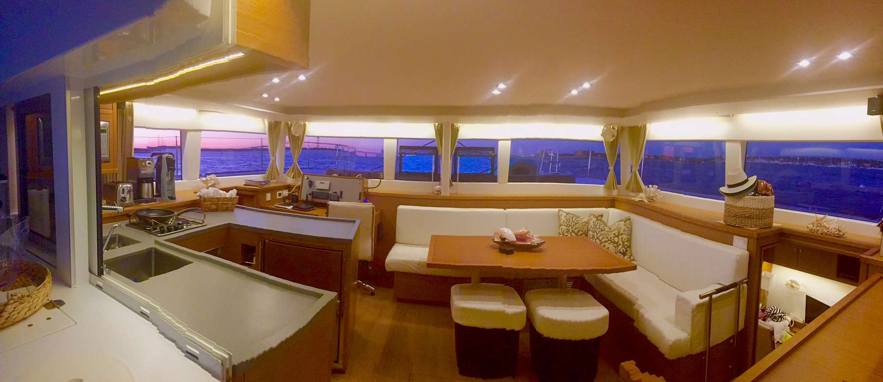 Lagoon450 interior