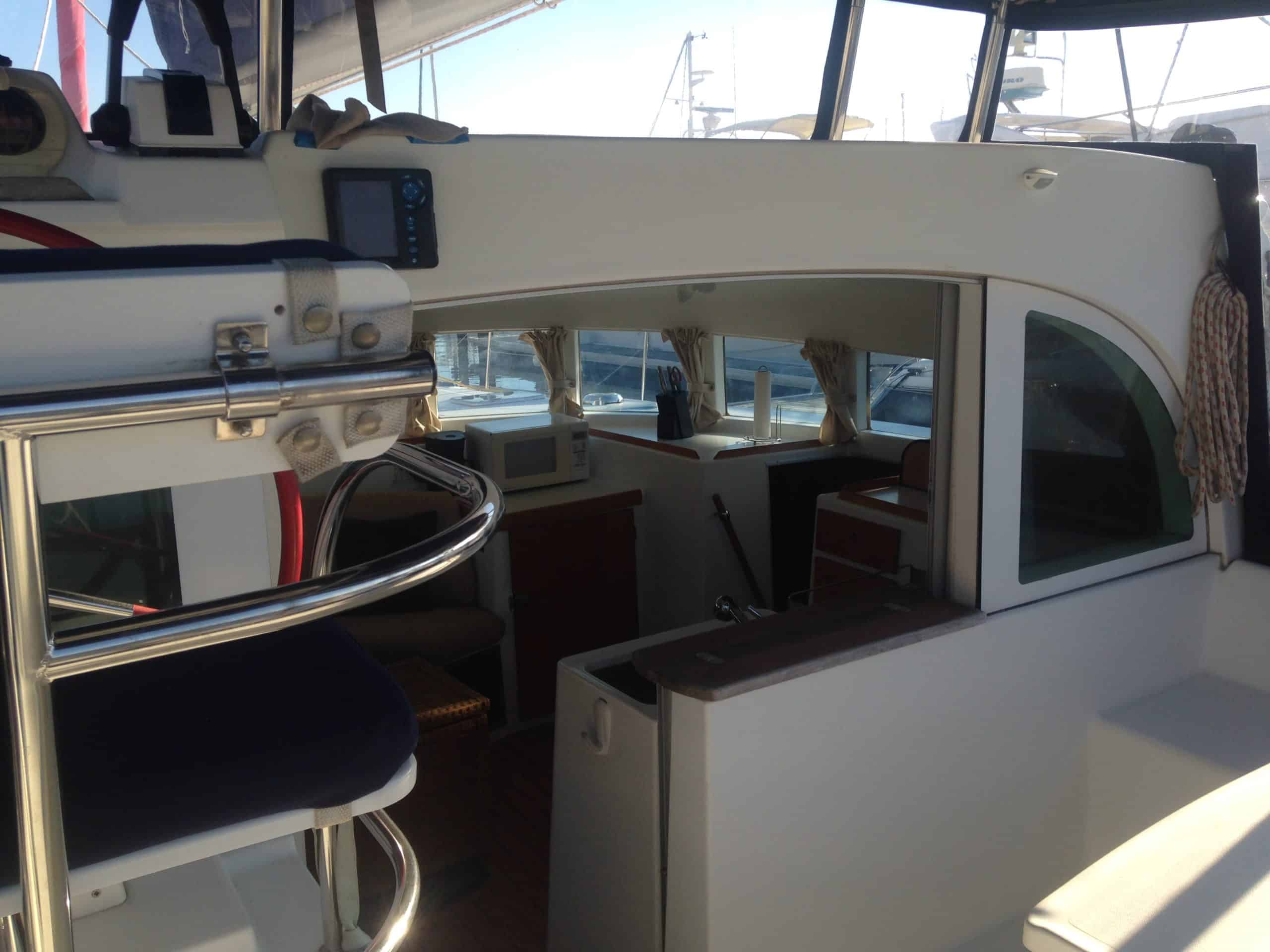 Catamaran For Sale By Owner - 2004 Lagoon 380 | #1 Catamaran Resource