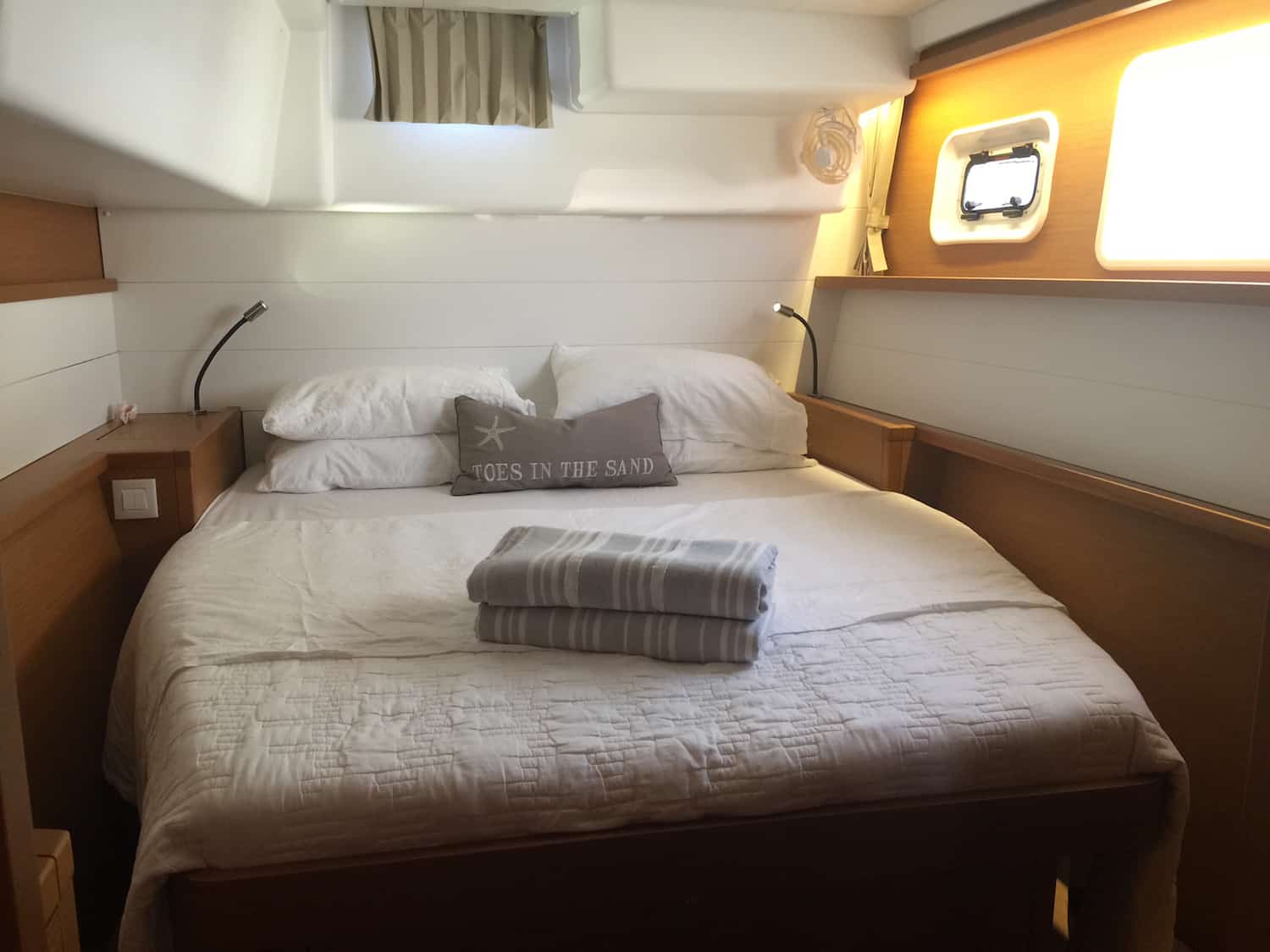 Guest cabin2