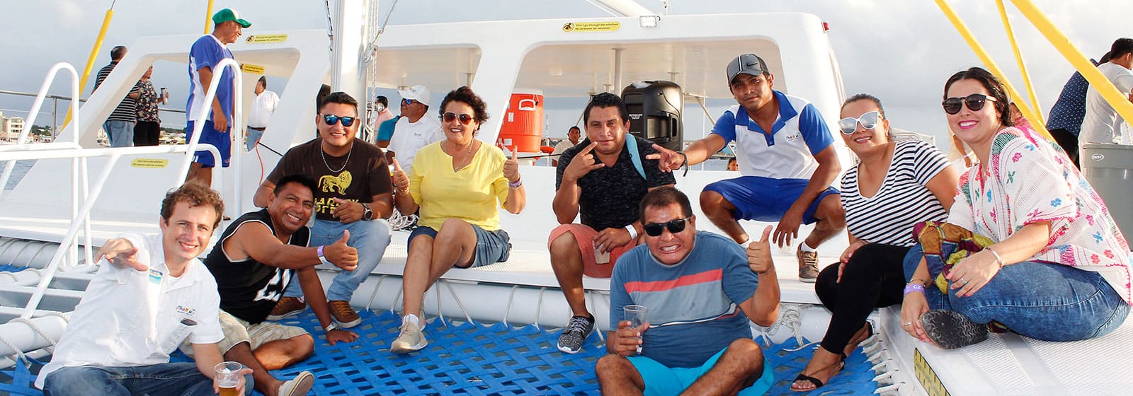 contoy 65 catamaran day charter