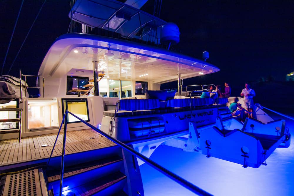 Lagoon 62 night