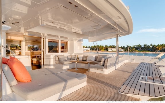 Lagoon 52 Flybridge