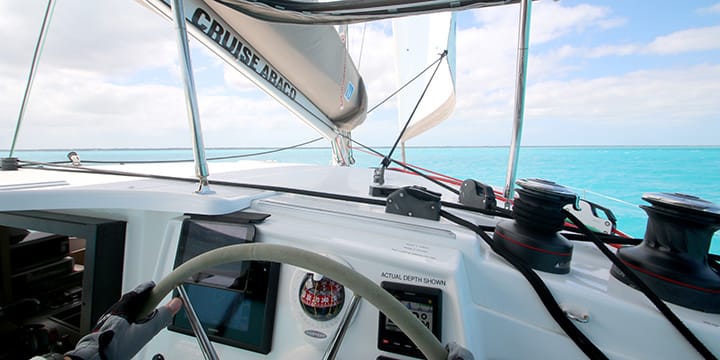 catamaran sailing school bahamas