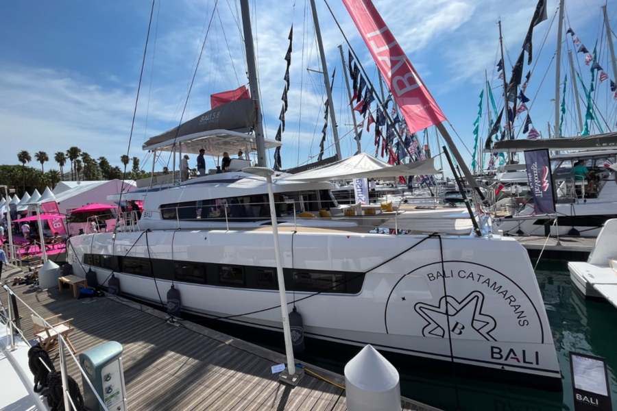 Bali 5.8 catamaran yacht 1 | The Catamaran Gurus