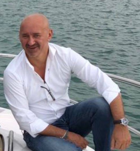Jeremy Tutt Yacht Broker | The Catamaran Gurus power catamaran yacht broker